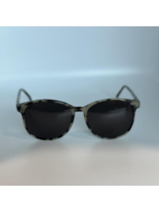 Norman Rockwell Tortoise Pattern Sunglasses with Dark Lenses main image 8